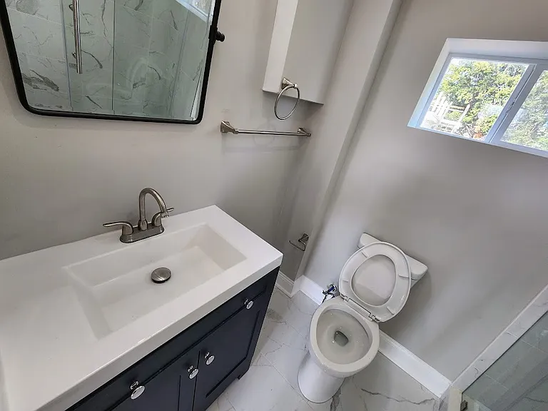 5535 Ridge Ave — Photo 6