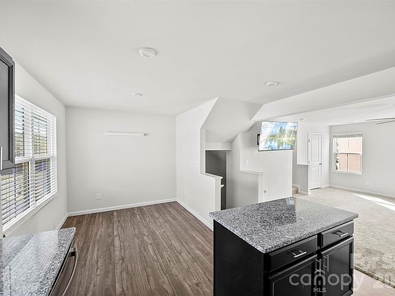 5th image of 708 Dillon Way