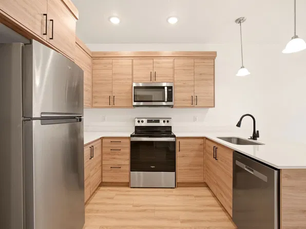 1121 W 250 S, American Fork, UT