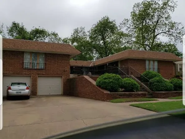 1001 W Chickasha Ave APT 2, Chickasha, OK 73018