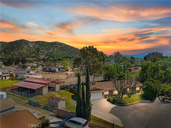3067 Triple Crown Cir, Norco, CA 92860