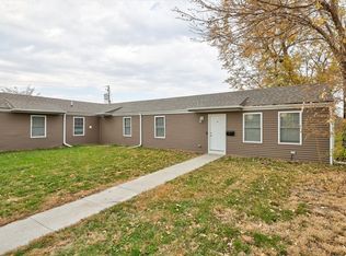 6503 Hickman Rd, Des Moines, IA 50322