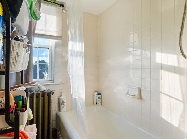 1041 Stonewall Lane image 41 of 48