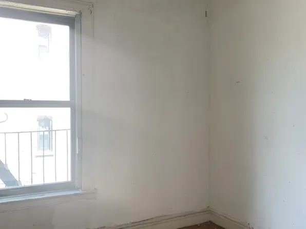 563 West 150th Street image 3 of 9