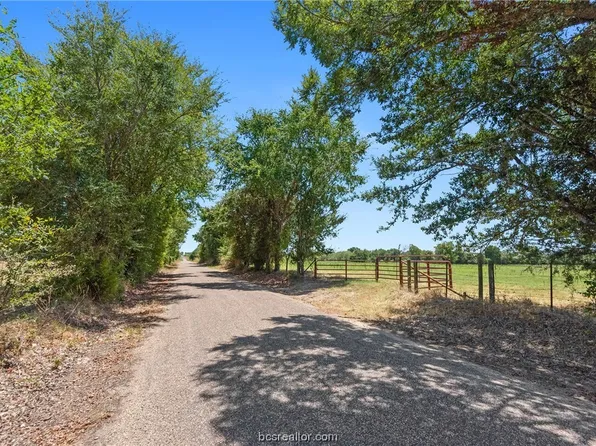 1787 County Road 203, Caldwell, TX 77836