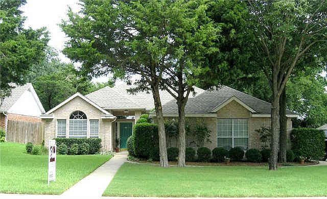 1st image of 1522 Valerie Dr
