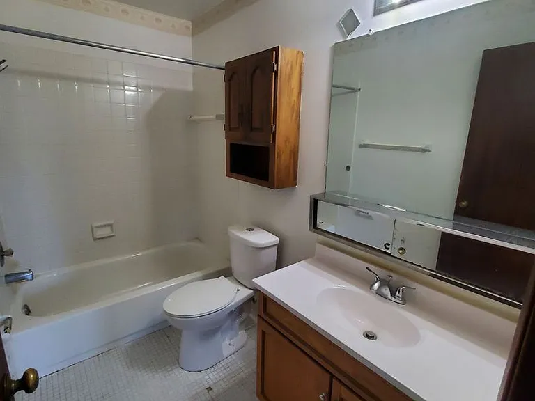 7625 W Donna Ct - 8 Unit — Photo 7