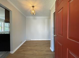 28 Cabot St, Natick, MA 01760