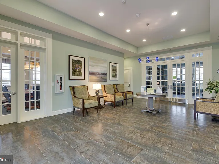 5920 Interlachen Ct — Photo 62