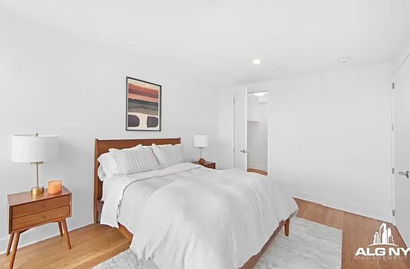 2nd image of 163 Beach 96 St #2CR