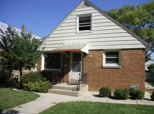 3038 N 87th St, Milwaukee, WI 53222