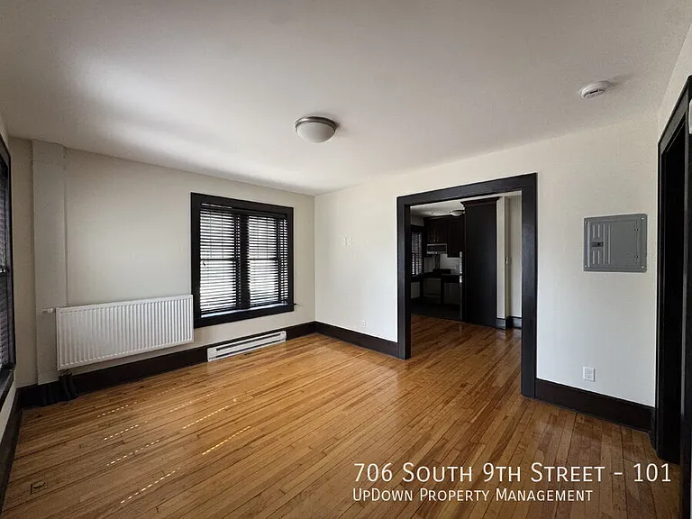 706 S 9th St — Photo 9