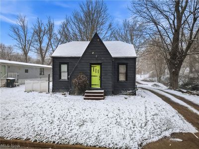23042 South St, Homeworth, OH, 44634