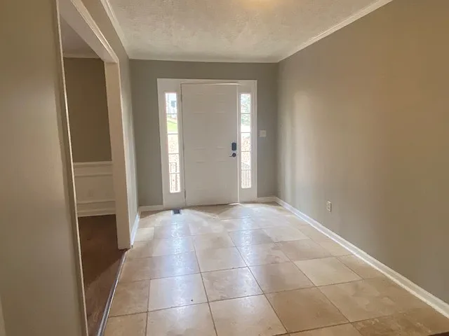 240 Brandenburgh Cir #1 — Photo 3