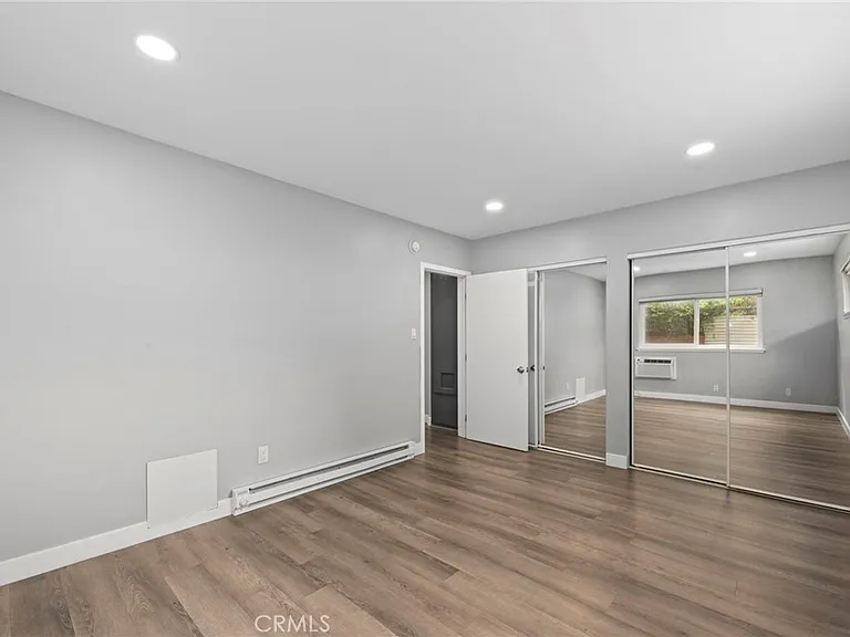 2027 Vista Del Mar St #3 — Photo 15