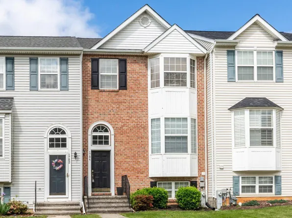 1784 Lang Rd, Hampstead, MD 21074