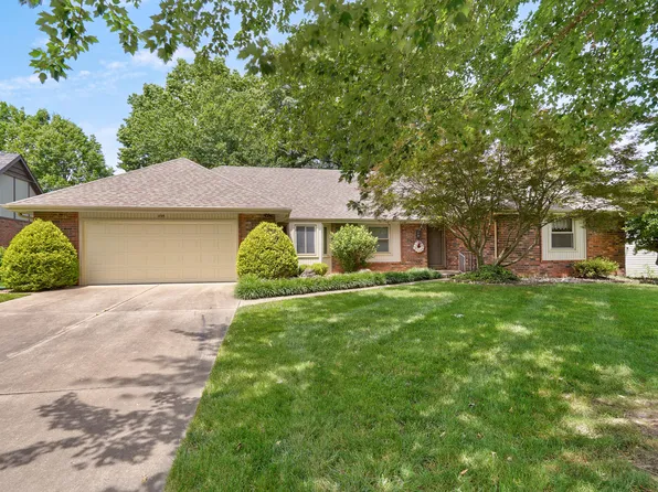 1735 E Vincent Drive, Springfield, MO 65804