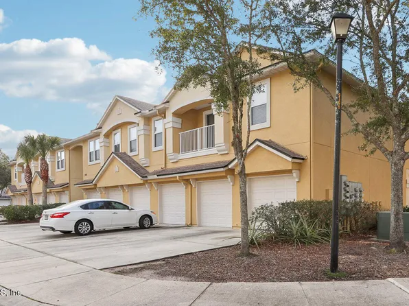 4240 MIGRATION Drive #2, Jacksonville, FL 32257