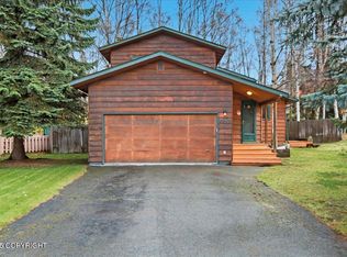 2060 Sturbridge Cir, Anchorage, AK 99507