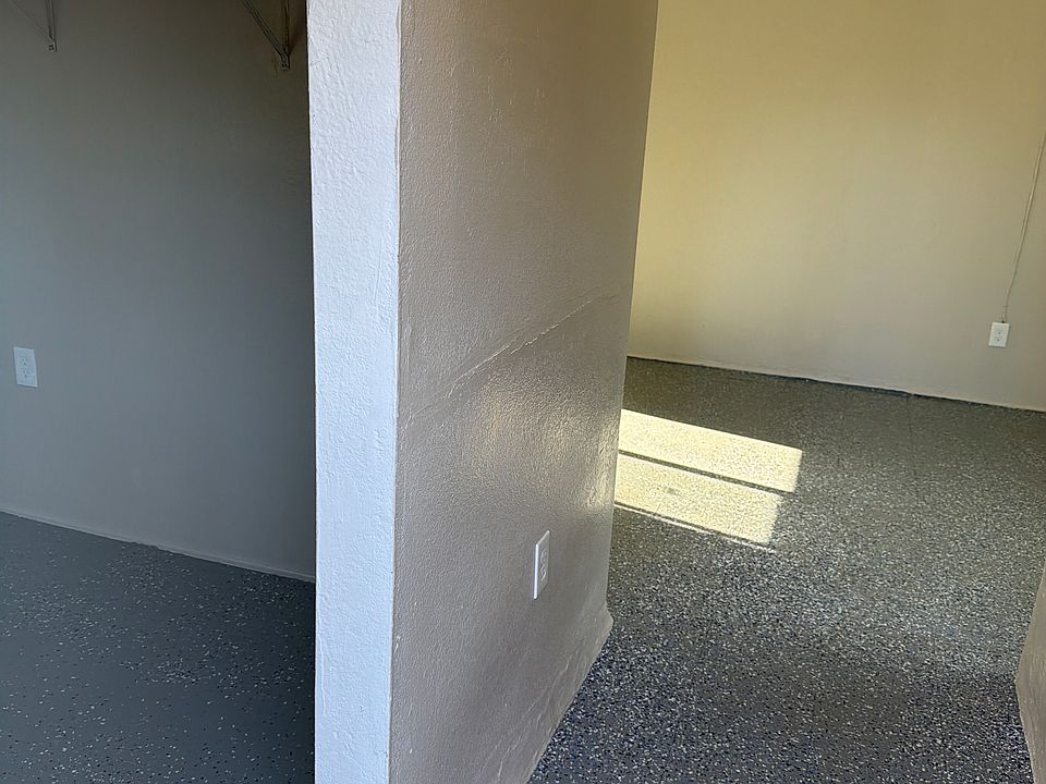 1st image of 22662 Lukens Ln