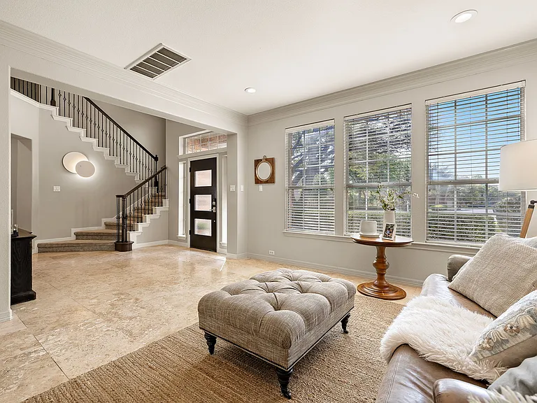 2114 Hilton Head Dr — Photo 5