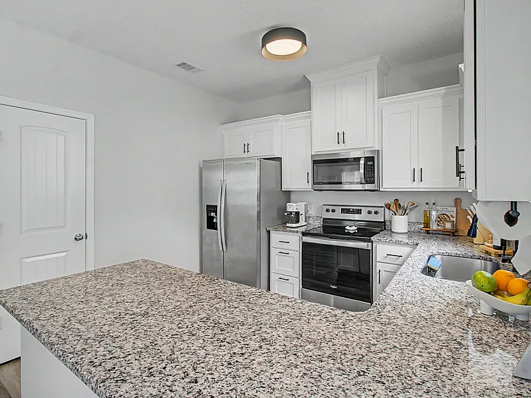 1309 Grayson Ave — Photo 6