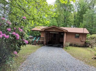 74 Hemlock Ln, Aquone, NC 28781