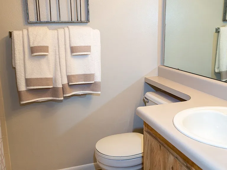 Sunbrook Apartments — Photo 36