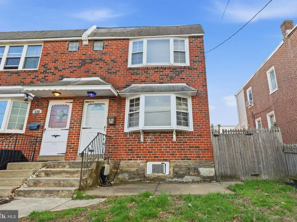 636 Arthur St, Philadelphia, PA 19111