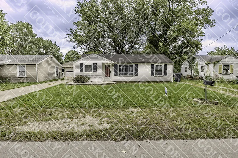 1614 S Oakdale Dr