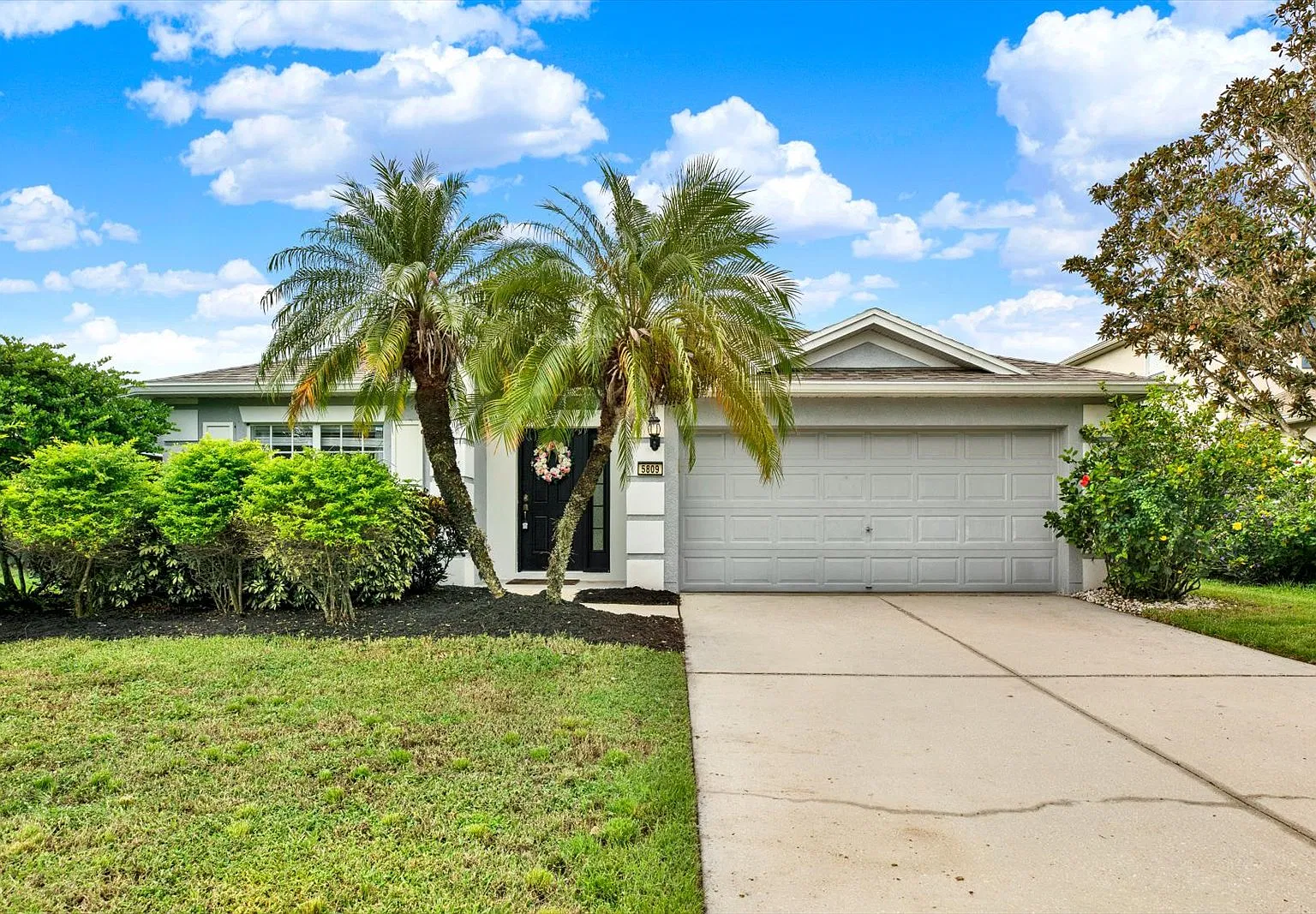 3 bed, 1814 sqft, $2,900 — Photo 3