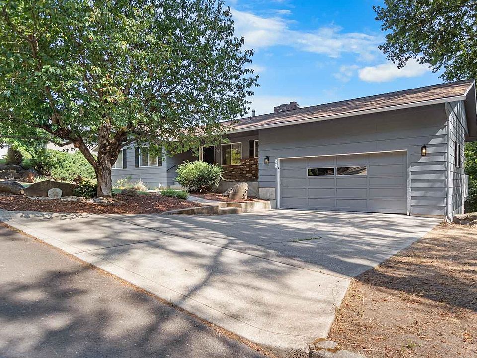 1st image of 526 E Parkhill Dr