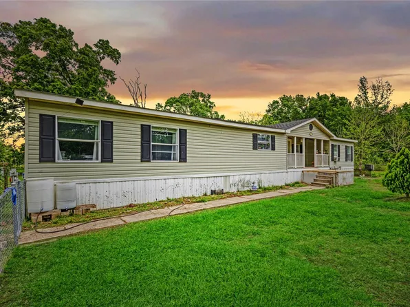 649 Private Road 684, Dayton, TX 77535