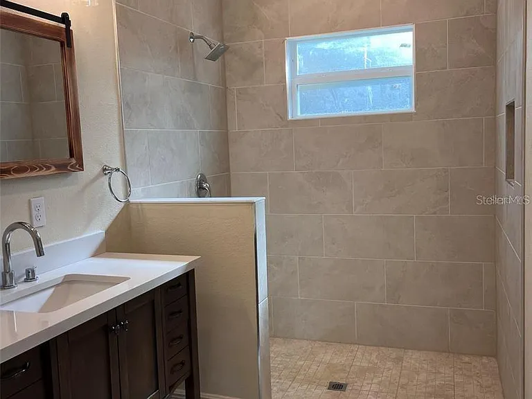 456 Baron Rd — Photo 13