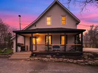 22 Concession St, Westport, ON K0G1X0