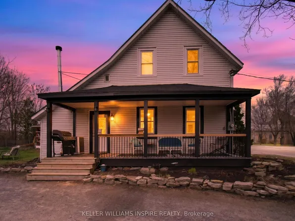 22 Concession St, Westport, ON K0G 1X0