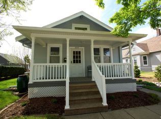 2210 17th St, Rock Island, IL