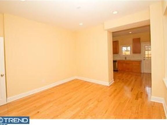 4th image of 1317 Marlborough St