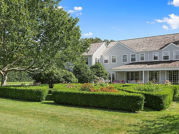 2nd image of 54 Hither Ln