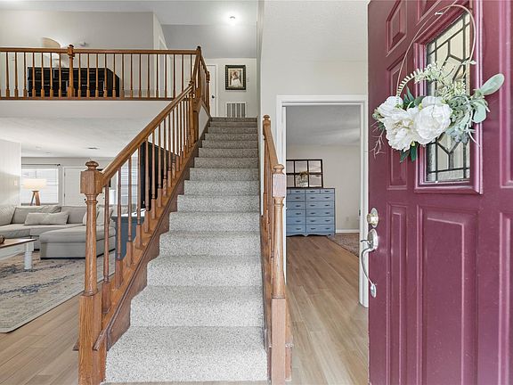 3rd image of 7615 Friars Court Ln