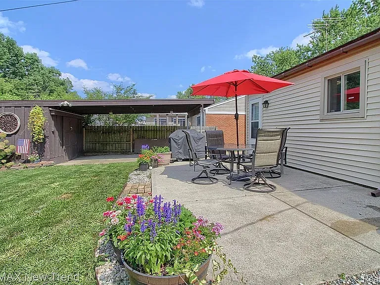 254 Harvard Ave — Photo 18