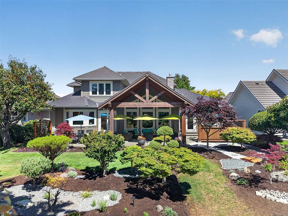 1st image of 3018 Kensington Cres