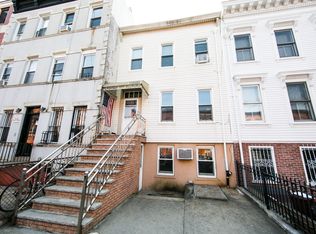 390 12th St, Brooklyn, NY 11215