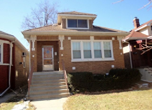 1st image of 2620 N 77th Ct