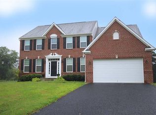 1 Stasi Ct, Old Bridge, NJ 08857