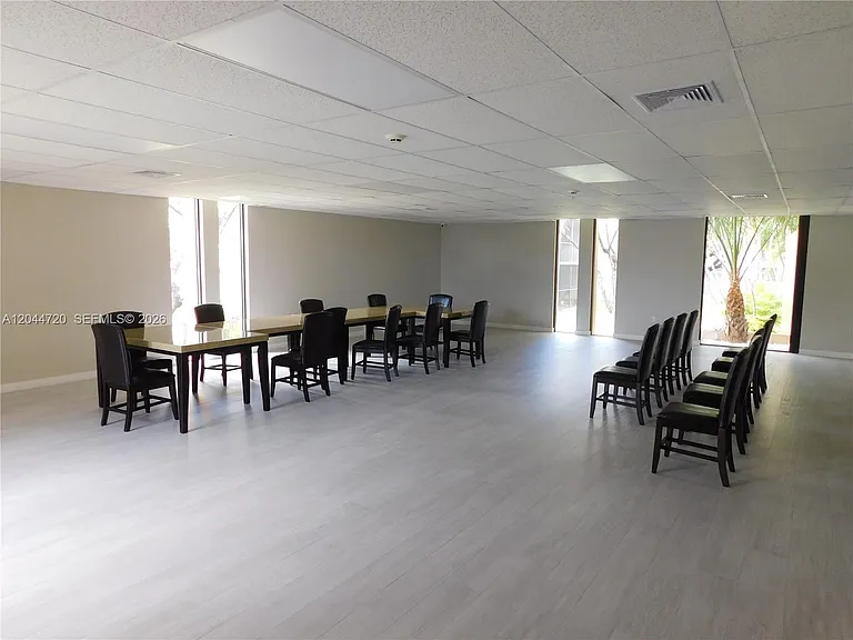 8065 SW 107th Ave #214 — Photo 24