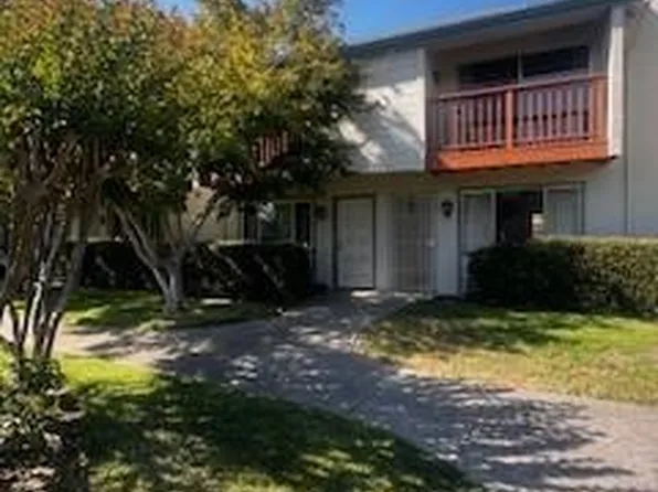 1073 Golf Course Drive, Rohnert Park, CA 94928