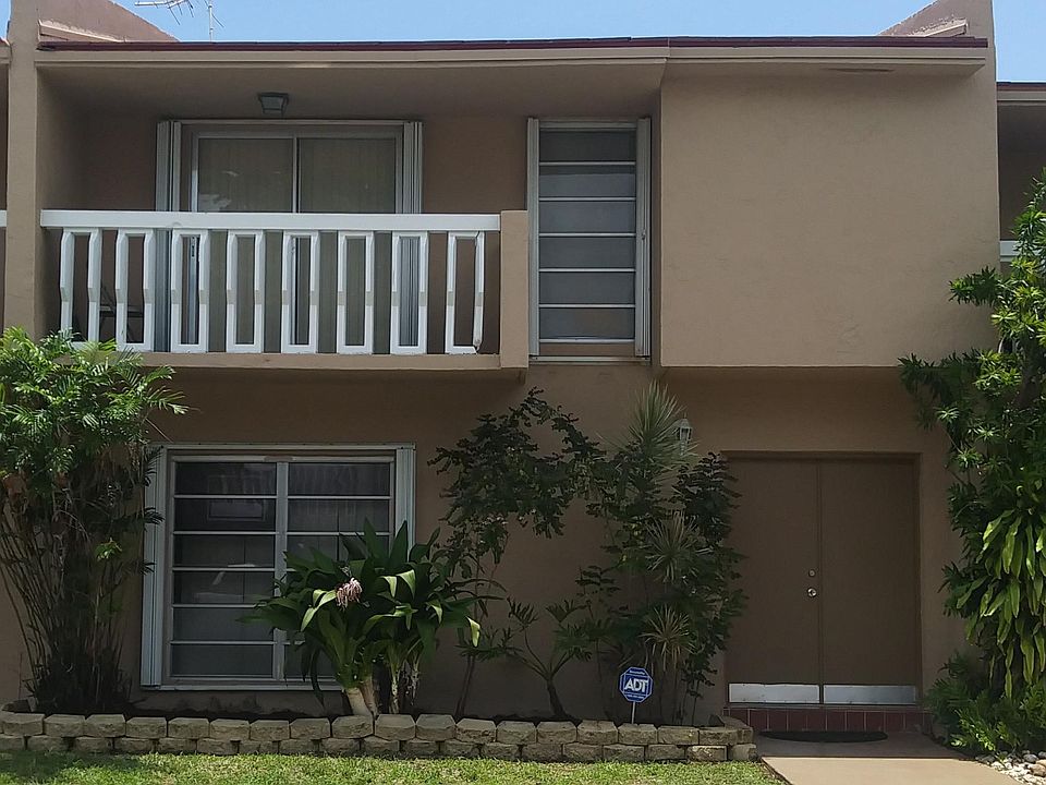 1st image of 9430 SW 170th St APT 305