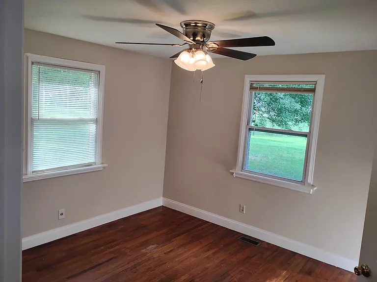 244 Parker Dr — Photo 13