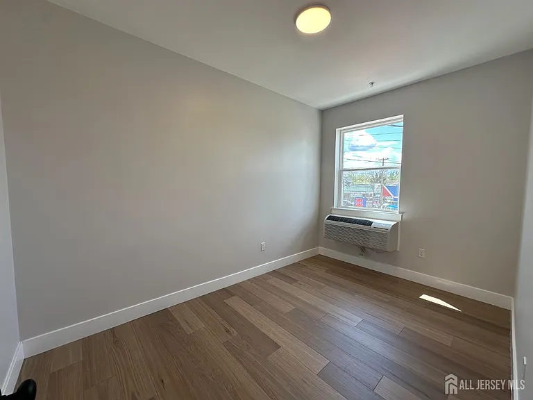 213 French St #4 — Photo 5